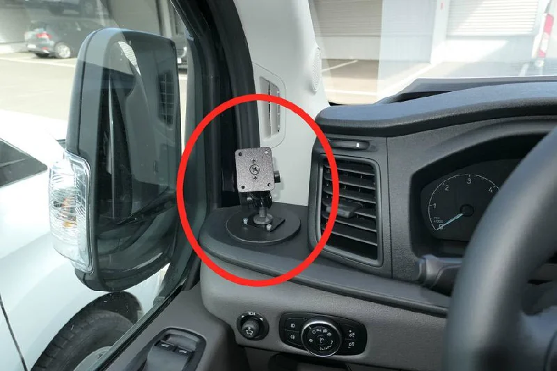 Extra-Strength Dash Mount