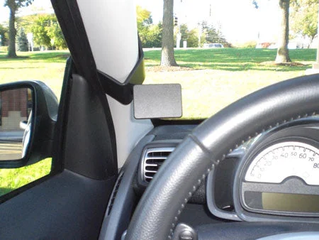 Left Pillar Mount for Smart Electric Drive, fortwo