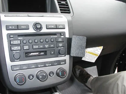 Angled Dash Mount for Nissan Murano