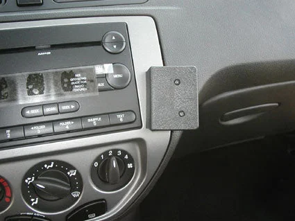 Angled Dash Mount for Ford Focus