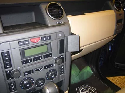 Angled Dash Mount for Land Rover LR3