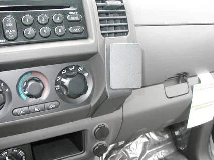 Angled Dash Mount for Nissan Xterra