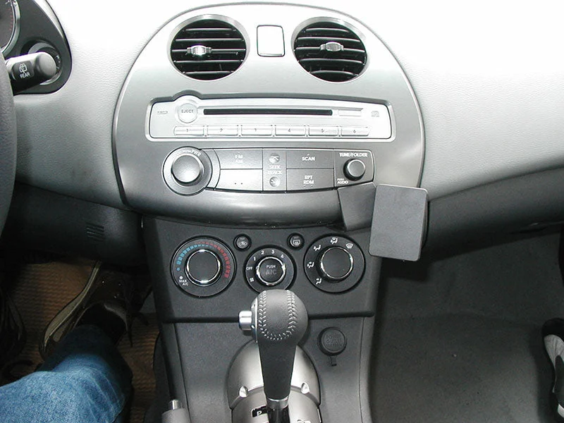 Angled Dash Mount for Mitsubishi Eclipse