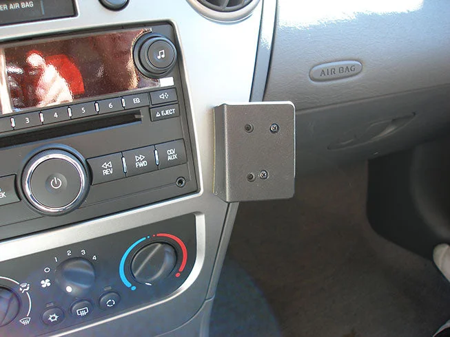 Angled Dash Mount for Saturn Ion