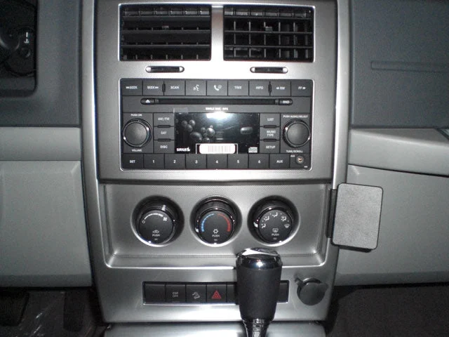 Angled Dash Mount for Jeep Liberty