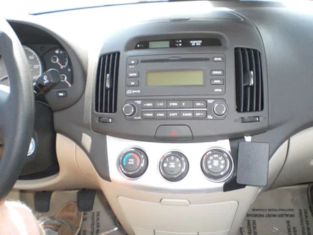 Angled Dash Mount for Hyundai Elantra